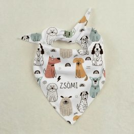 Kutyás mintás kutyakendő névvel – cuki kutyusos kendő